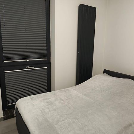 Apartamenty Dworcowa 45 Gliwice Bagian luar foto
