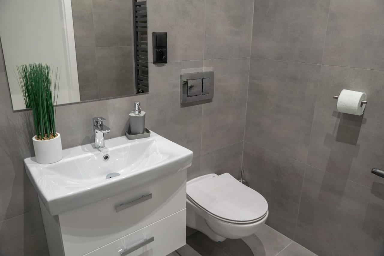Apartamenty Dworcowa 45 Gliwice Bagian luar foto